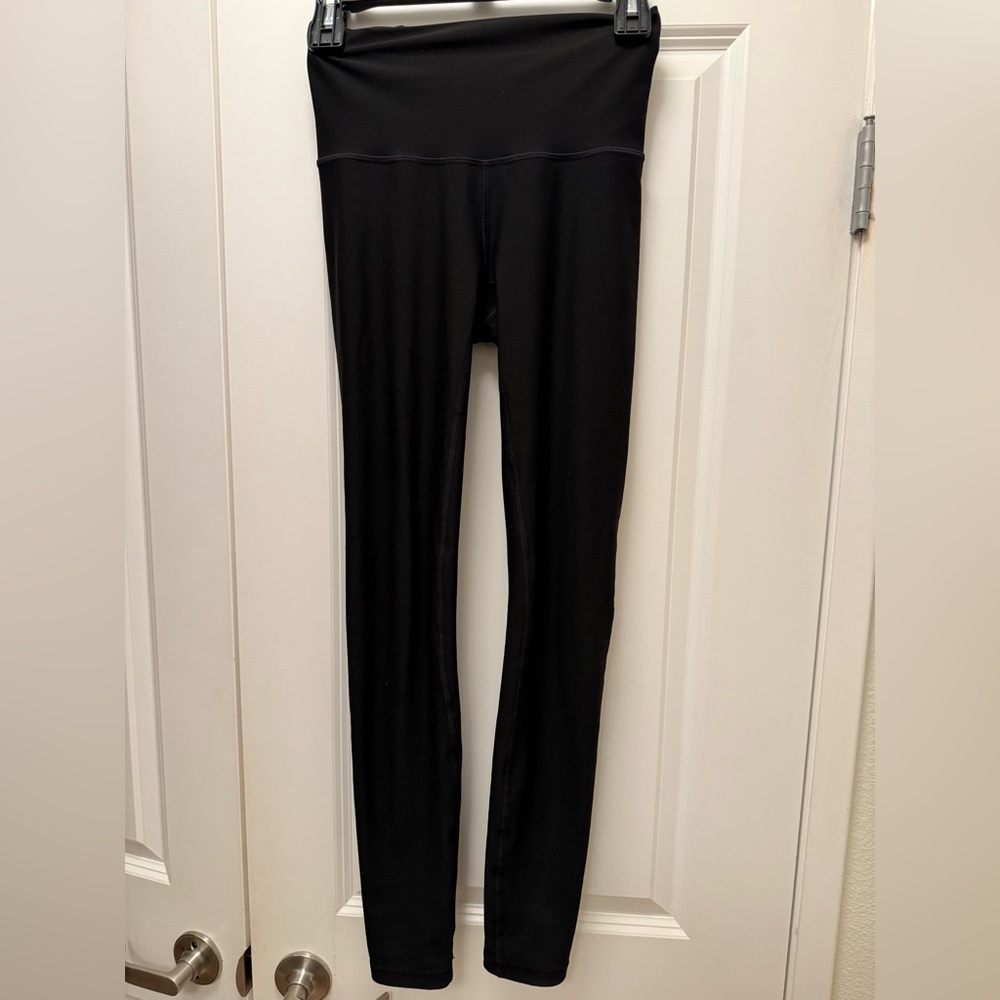 Lululemon leggings with builtin compression